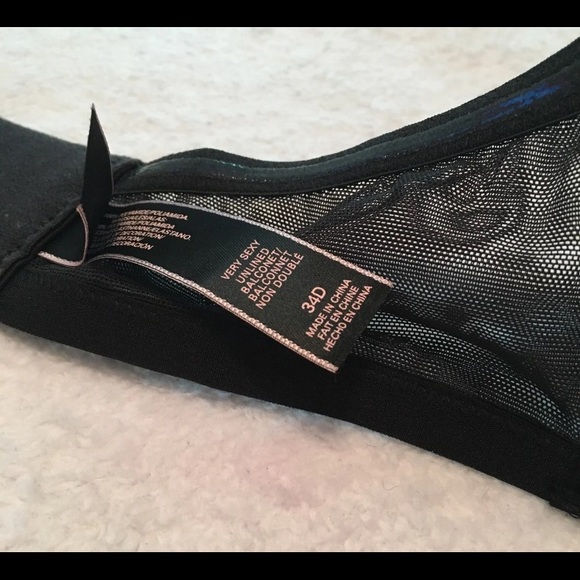 Victoria’s Secret Very Sexy Unlined Lace Balconet High Neck Halter Bra - Picture 8 of 10